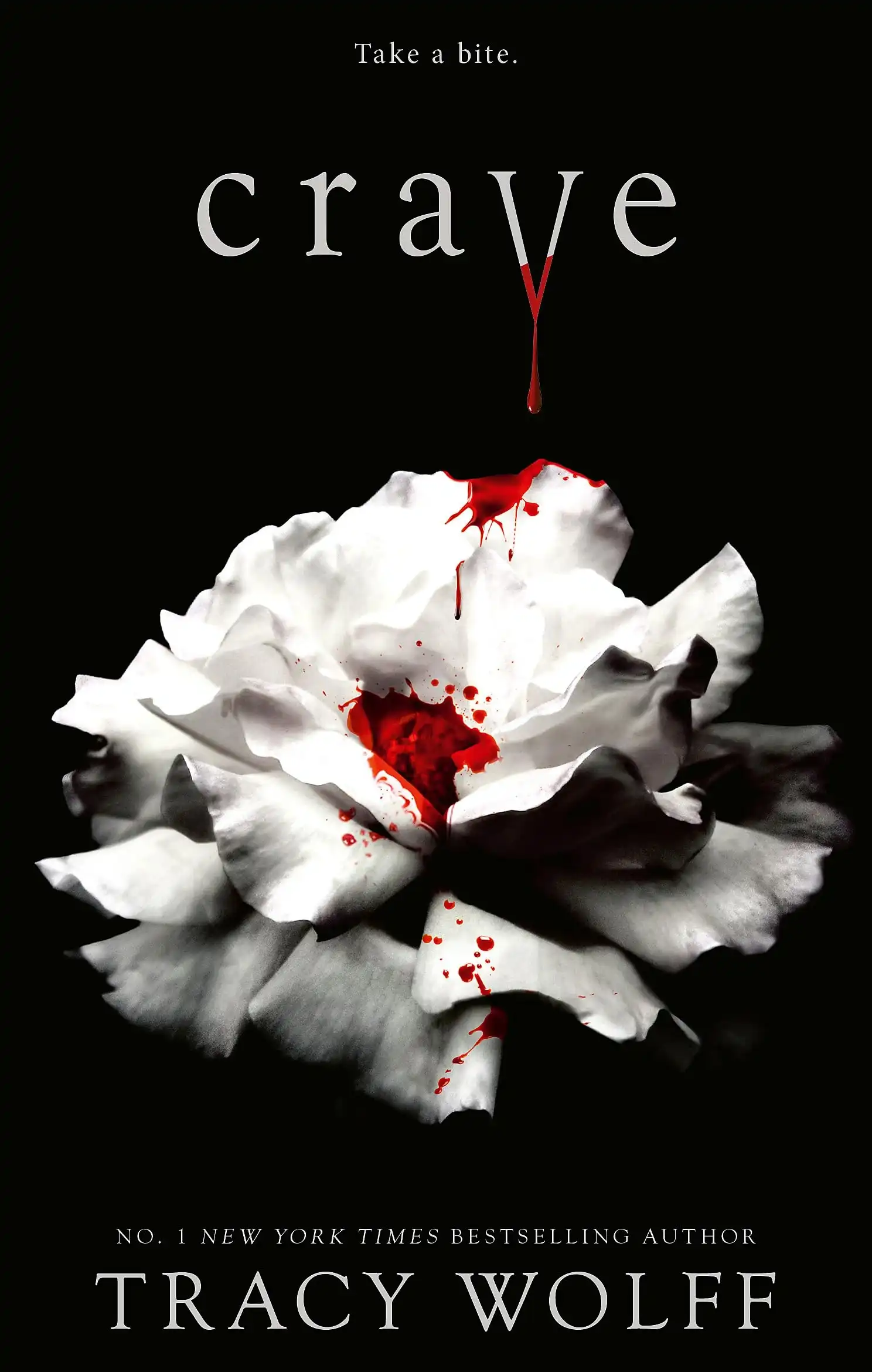 Crave by Tracy Wolff (Paperback)